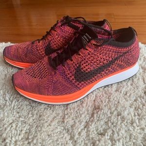 Women’s Nike Flyknit Racer - Size 8.5